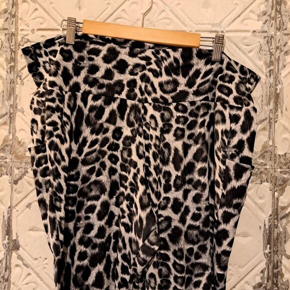 Voll Comfort Causal Animal Print Black/Grey Plus Size Leggings Size 2XL NWOT - Picture 5 of 10